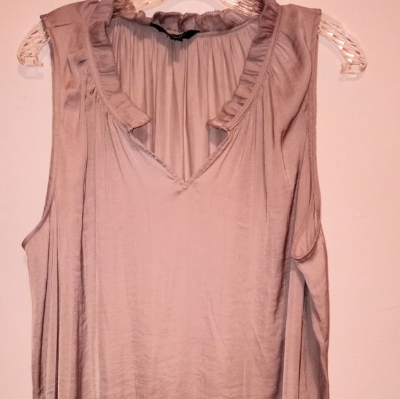 Vera Wang Tops - VERA WANG Top Sleeveless 2X